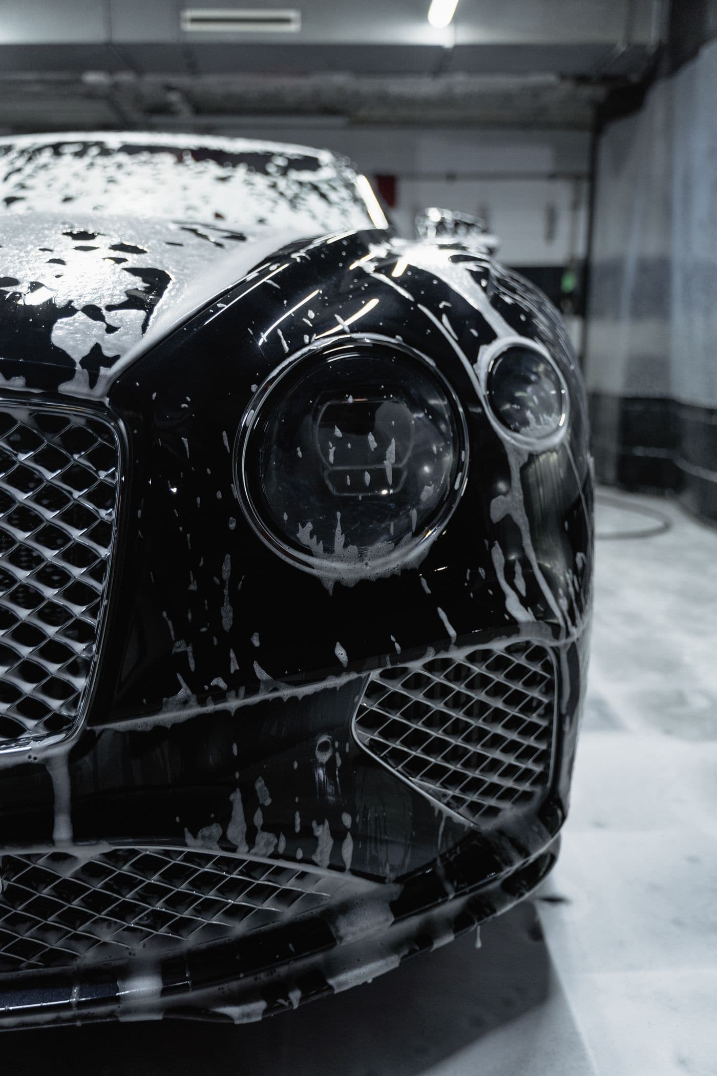 Carrosserie lustrée et brillante